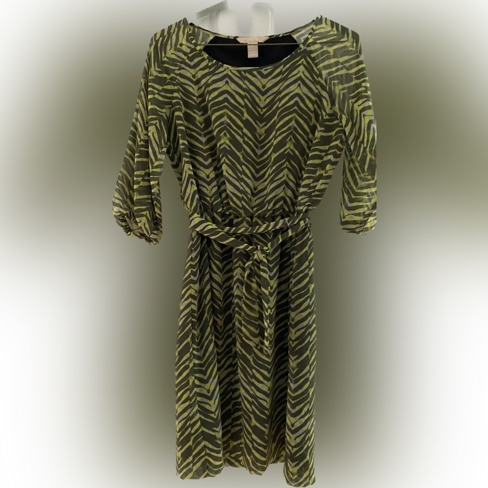 Banana Republic Dress size 0 petite; green.